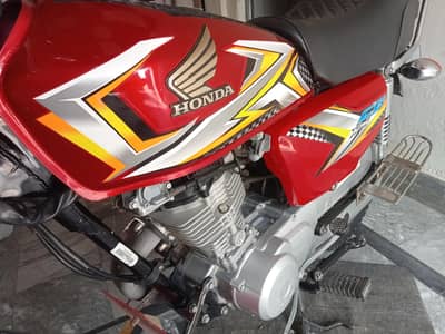 Honda 125 2025 model total genuine condition 10/10 documents clear ha