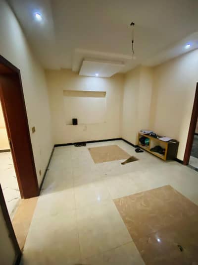 5marla upper portion available for rent in dawood residence