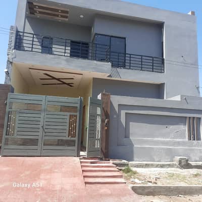 0321 86 10 688 Brand New Marla house available for rent in Zmain canal road Park Town opposite paradise valley