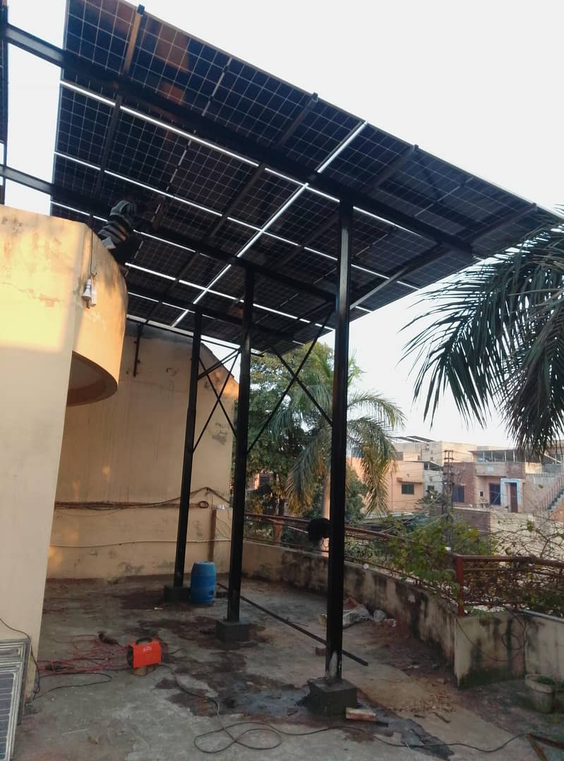 Elevated solar structure 1