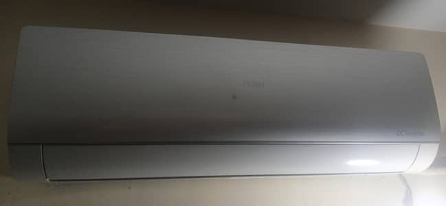Haier Inverter 1 Ton for sale