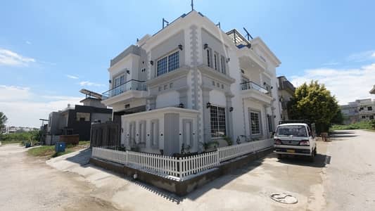 Luxury Corner 10 Marla House For Sale In F-15 Islamabad Modern Living At Its Finest