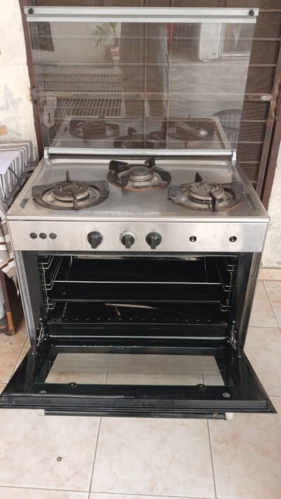 3 burners cooking range condition 8/10