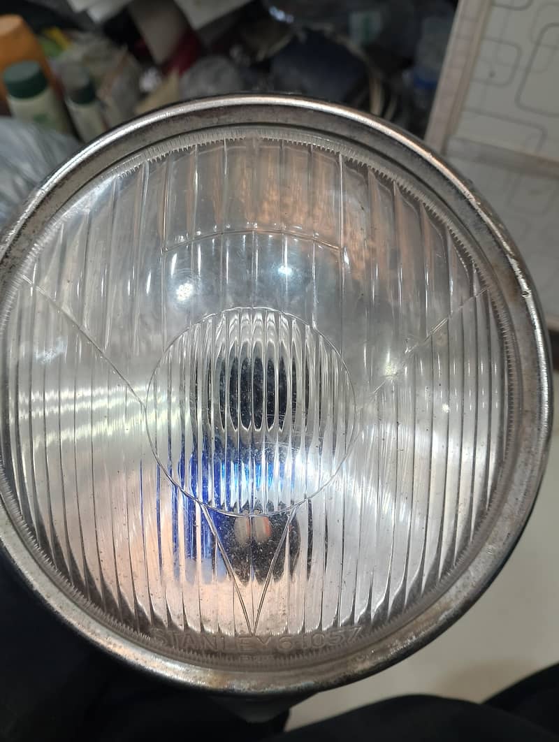 cd70 down model head light + speed meter 1