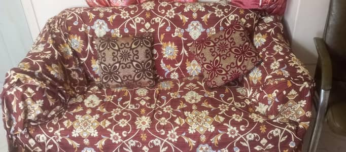 7 seater sofa with 3 tables