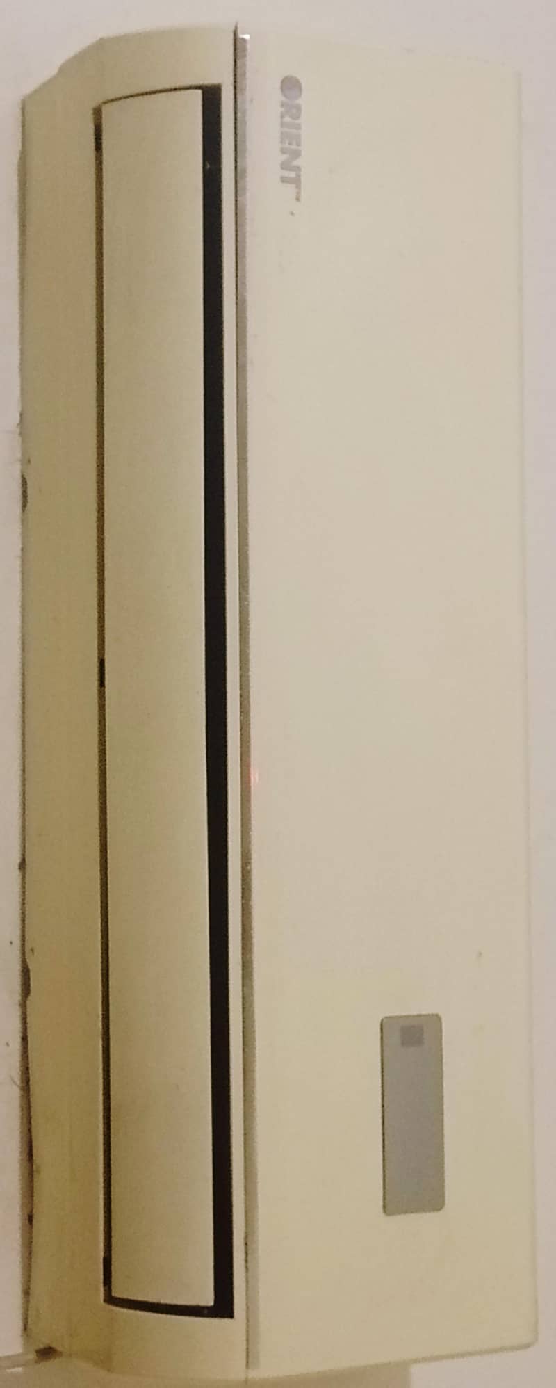 Orient 1 ton split AC 0