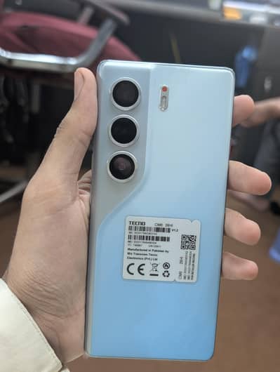 10/20 condition no scratch and no any fault.