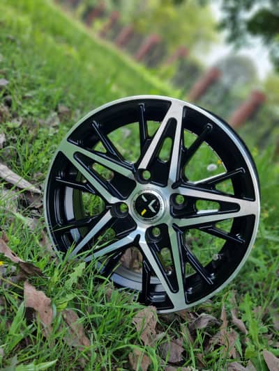 13 Inch Starr Alloy Rim 15 days Used Just