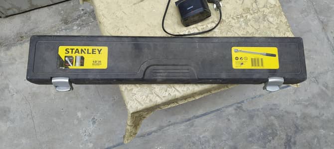 Stanley 1/2" drive 60-340 Nm torque