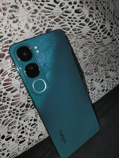 Vivo y200 Ram 8+8 Memory 256