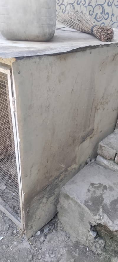 murgiyon ka pinjra. 5 door