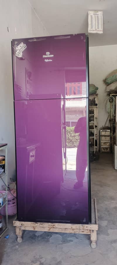 Dawlance friage good condition full jambo size