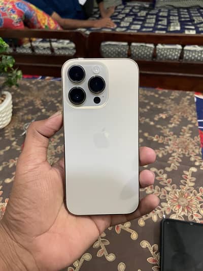 iphone 14 pro display massage