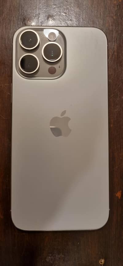 iphone 16 pro max BH 100%