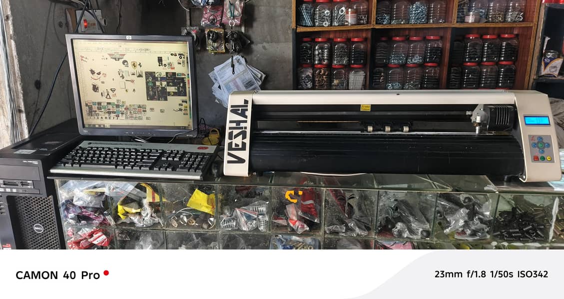 Cutting Plotter with Computer 6