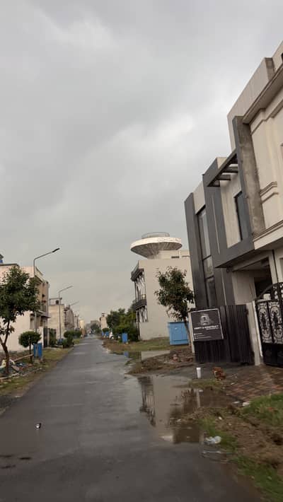 3 Marla Residential Plot Hot Location For Sale In Kabir Town Phase 2