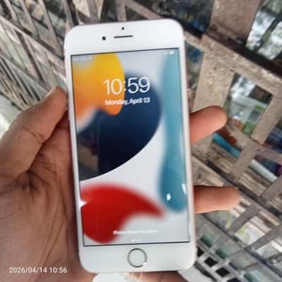 Iphone 6s non PTA for sale
