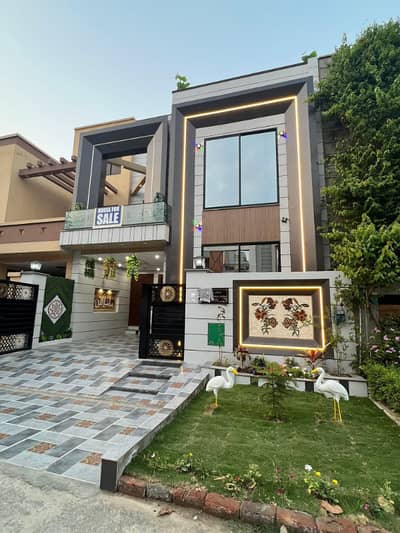 5 Marla Modern ,Designer House for Sale