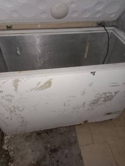 Haier Deep Freezer 100 Cubic Feet – Slightly Used