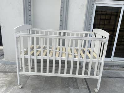 Baby cot | baby bed | wooden cot | kids bed | crib coat | Tinnie's