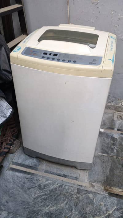 Dawlance automatic WM & dryer