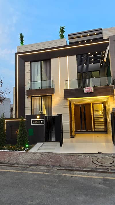 Top-Notch 5 Marla Brand New House Semi-Furnished Bahria Orchard