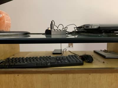 computer table with 12mm glass