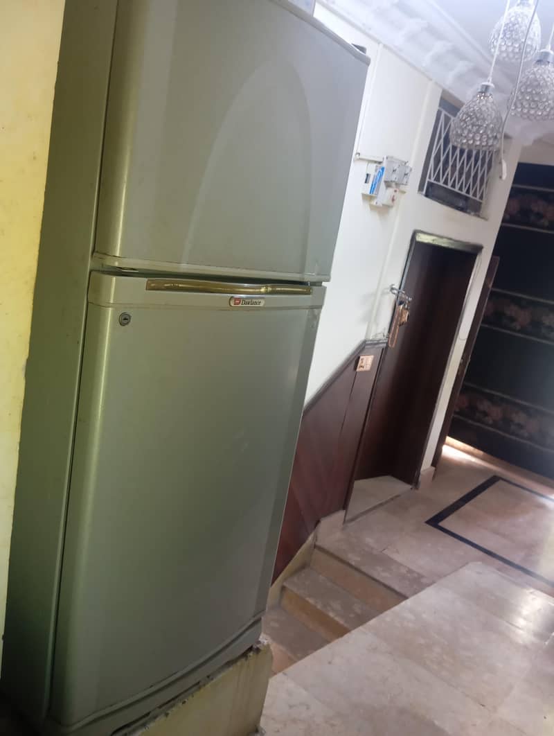 فریج برا ے فروخت 1