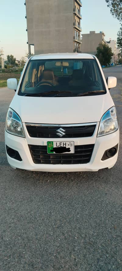 wagnor some pic touch overall janin۔book file janin bio on spot