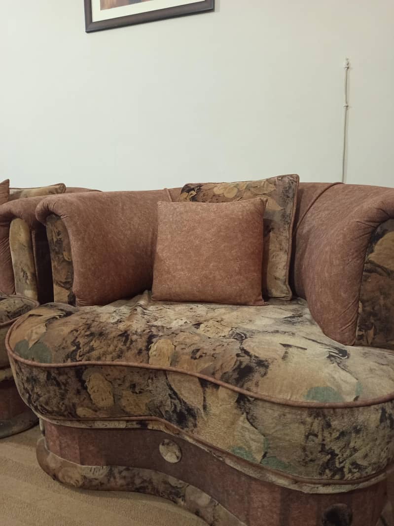 Excellent condition 2