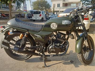 Hi-Speed Infinity 150 (2020) – Matte Army Green – Cafe Racer Style