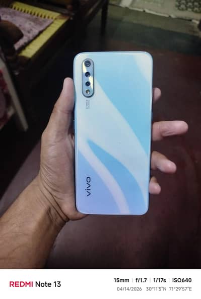 vivo S1