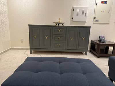 F-10 1 bedroom Apartment