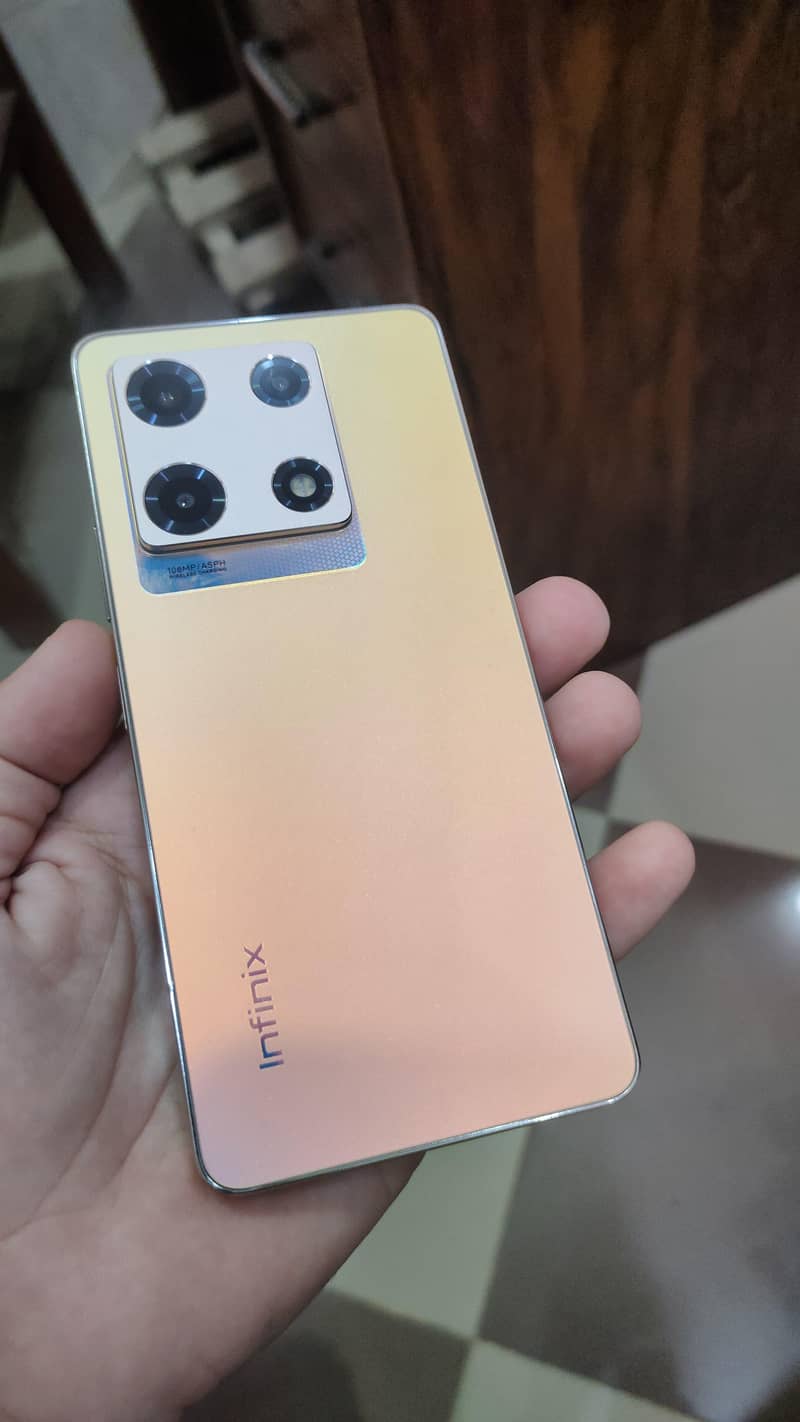 Infinix note 30 pro 4