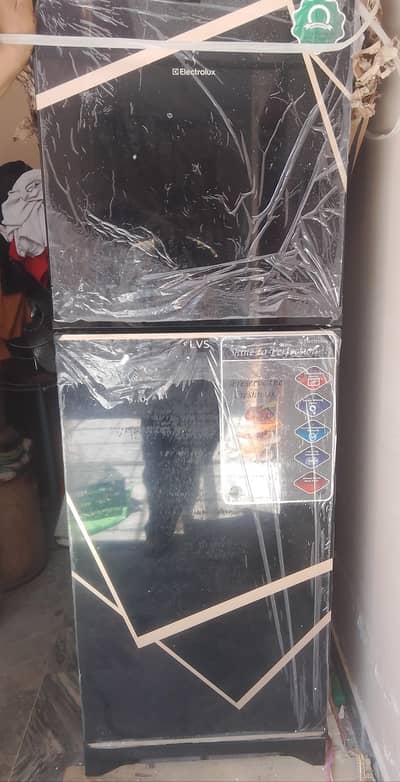 Electrolux refrigerator New