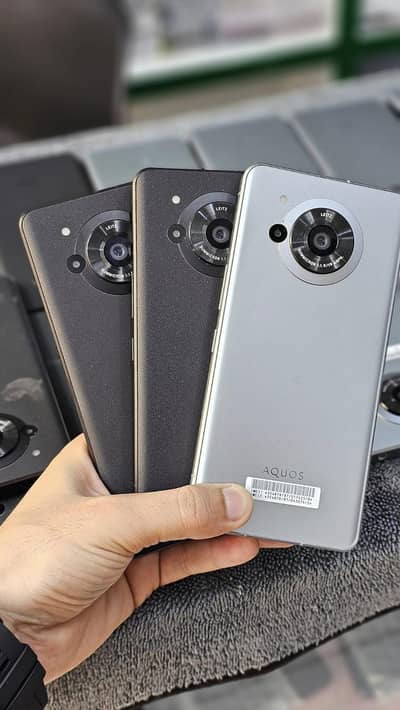 SHARP AQUOS R7 | SENSE 7 - 12GB / 256GB - PTA APPROVED - 8 Gen 1