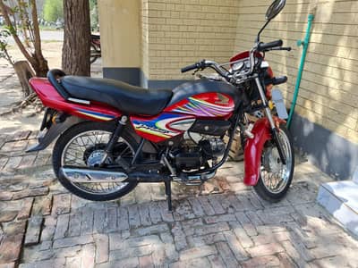 Honda Pridor (2019) Well maintained.