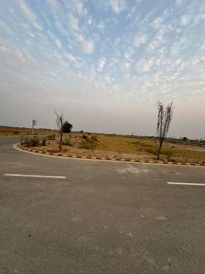 LDA CITY 1 KANAL Possession Corner Plot For Sale In E Block