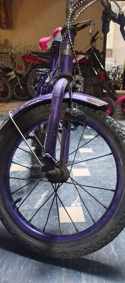 kids cycle in good condition