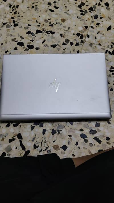 HP 10Gen i5
