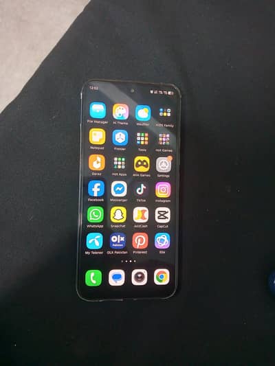 TECNO SPARK 40 Pro
