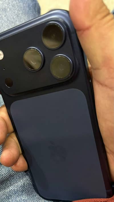 i phone 17 pro jv blue