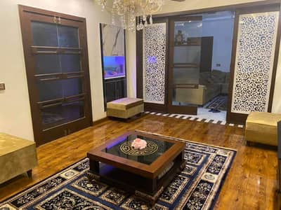 2 BED FURNISHED FLAT FOR SALE IN RAFI BLOCK SECTOR E BAHRIA TOWN LAHORE