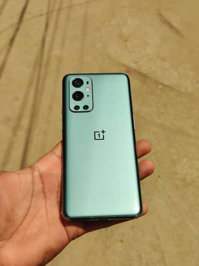 OnePlus 9 Pro 12GB 256GB 10 by 10 Condition Clear.