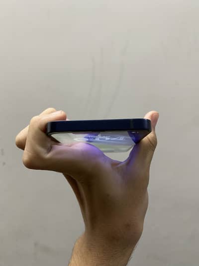 Iphone 12 water pack