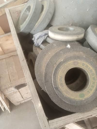 Granding stone scrap