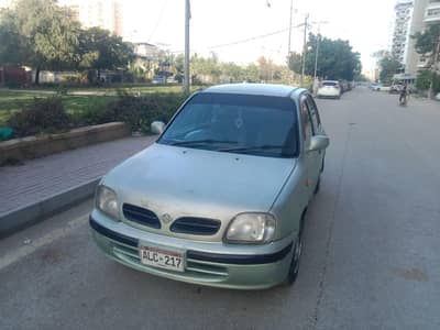 Nissan March Home used Car. 03212728652