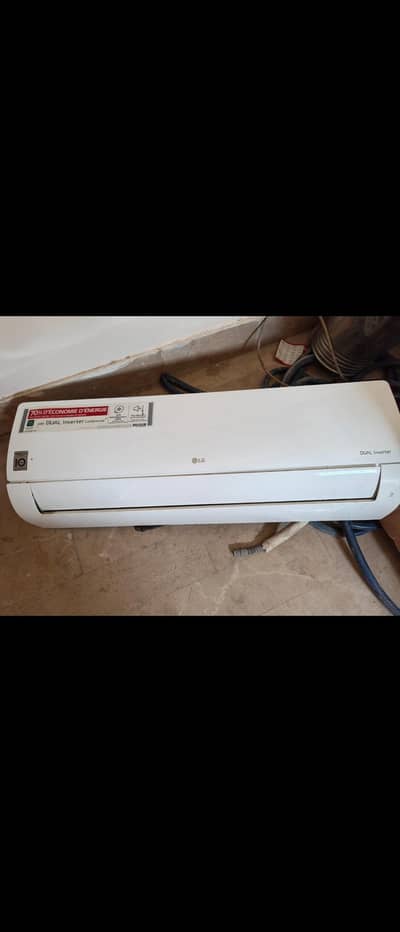 LG 1.5 tons split AC