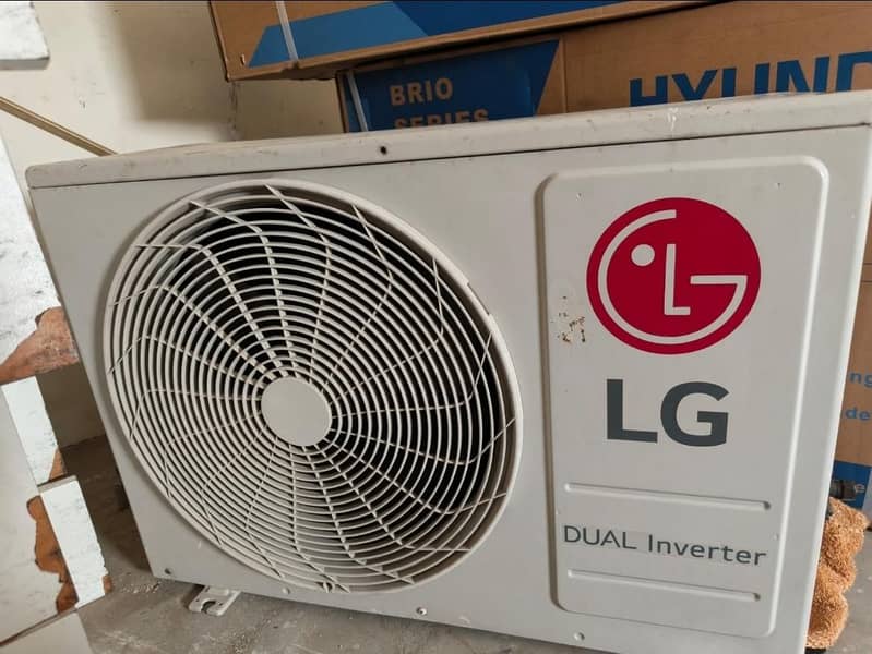 LG 1.5 tons split AC 1