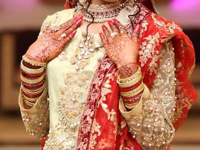 Bridal dress ready to wear with jewllery and clutch bag